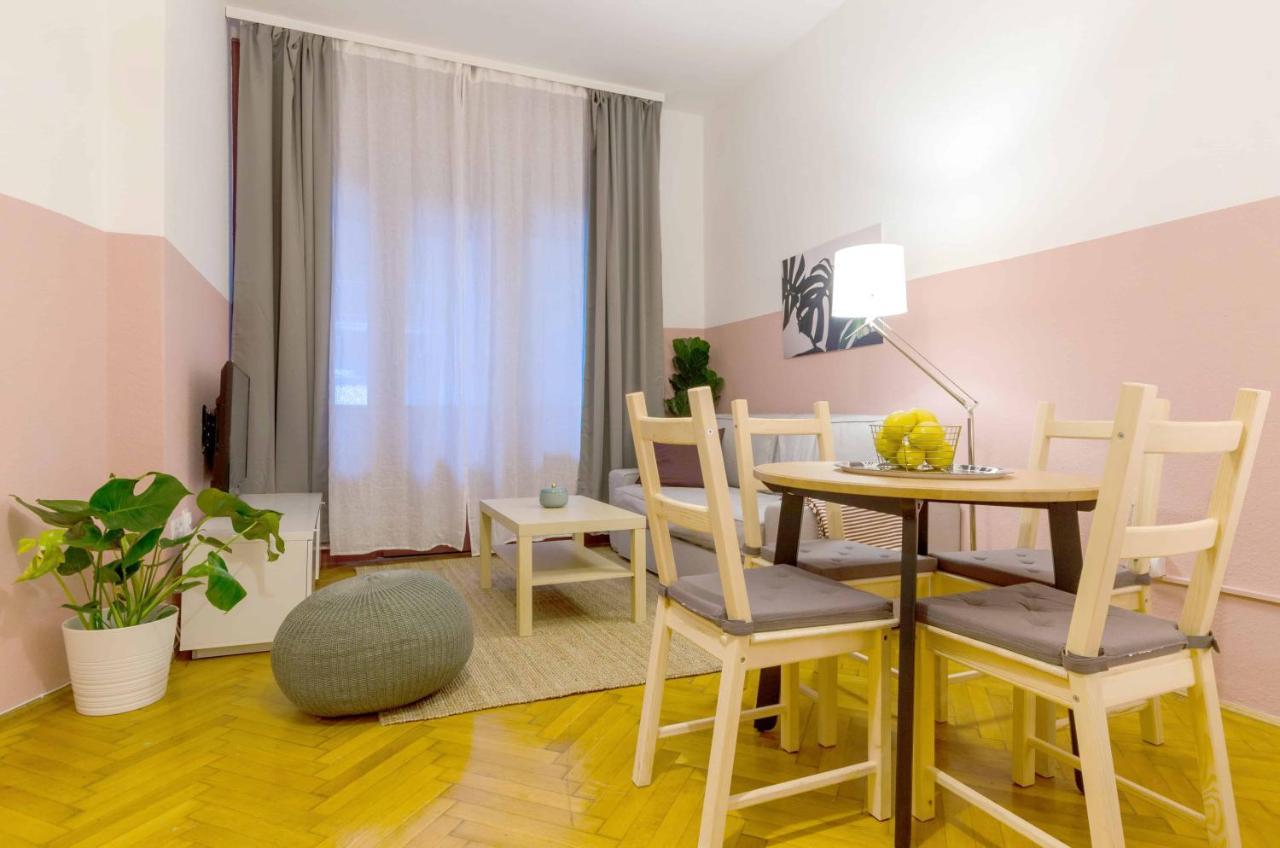 Okra Apartment Budapest Exterior photo
